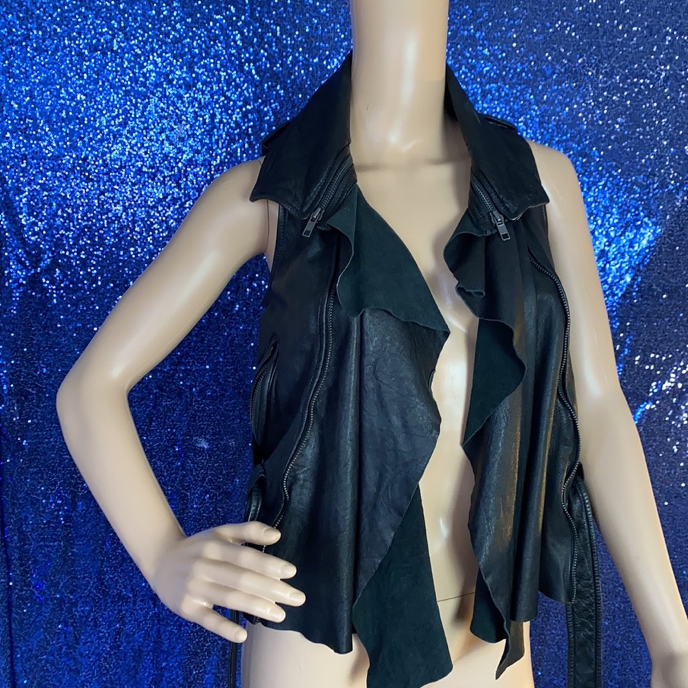 RARE*All Saints Gilet Manu Vest * River Song SA.